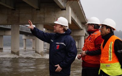 Seremi MOP fiscaliza avances del Puente Poniente