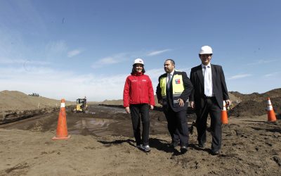 Ministra Loreto Silva encabeza primera piedra de ampliación de la pista de Aeropuerto Carriel Sur de Concepción