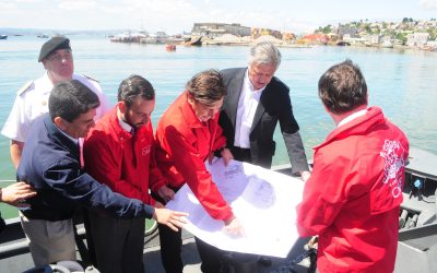 Ministro Golborne inspecciona construcción de nuevo Borde Costero de Talcahuano