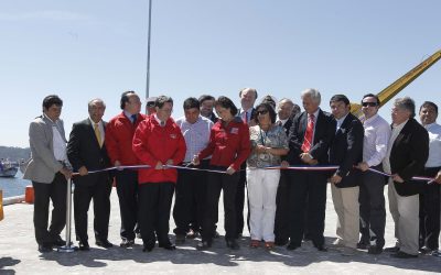 Ministra Loreto Silva inaugura nuevo muelle de Caleta Tumbes